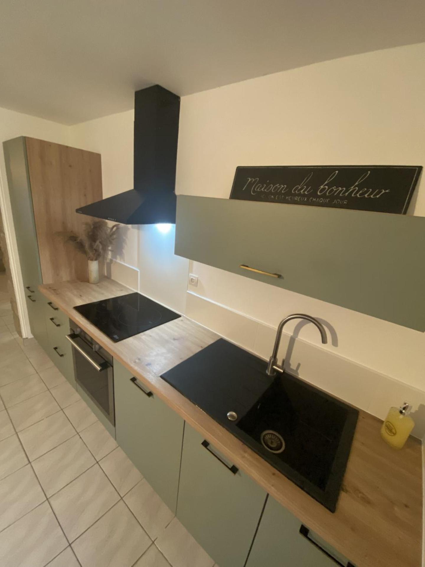 Appartement Tout Equipe 2 Chambres + Jardin Saix  Экстерьер фото